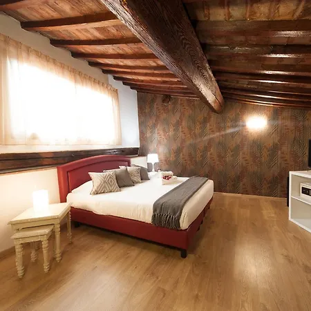 Bed and Breakfast La Porta Del Paradiso Florenz Exterior foto